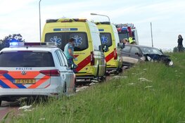 Drie gewonden bij frontale botsing in Barsingerhorn