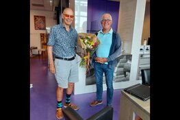 Digibar in bibliotheek Schagen ontvangt 2500ste bezoeker
