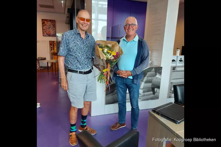 Digibar in bibliotheek Schagen ontvangt 2500ste bezoeker