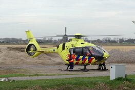 Ernstig ongeval tussen auto en vrachtwagen op N248, vrouw ernstig gewond