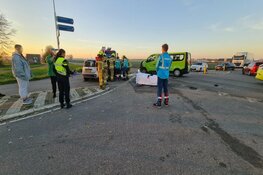 Gewonde en veel schade bij ongeval in Warmenhuizen