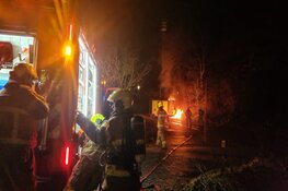 Twee brandjes bij school in Schagen, vermoedelijk brandstichting