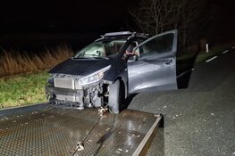 Politie geeft auto stopteken waardoor ongeluk ontstaat