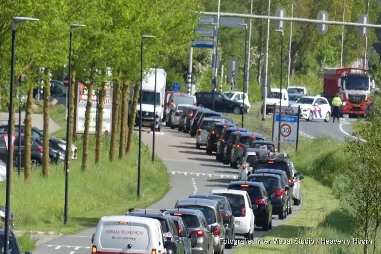 Kop-staartbotsing op N245 bij Schagen