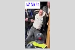 Foto`s vrijgegeven van openlijke geweldpleging in AZ-stadion