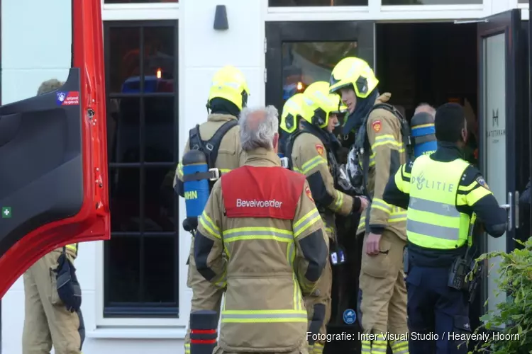 Brandweer gearriveerd bij hotel in Schagen
