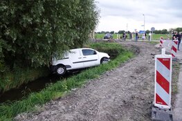 Meerdere gewonden bij frontale botsing in `t Veld
