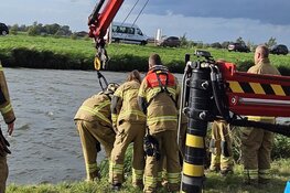 Brandweer weet paard uit water te redden