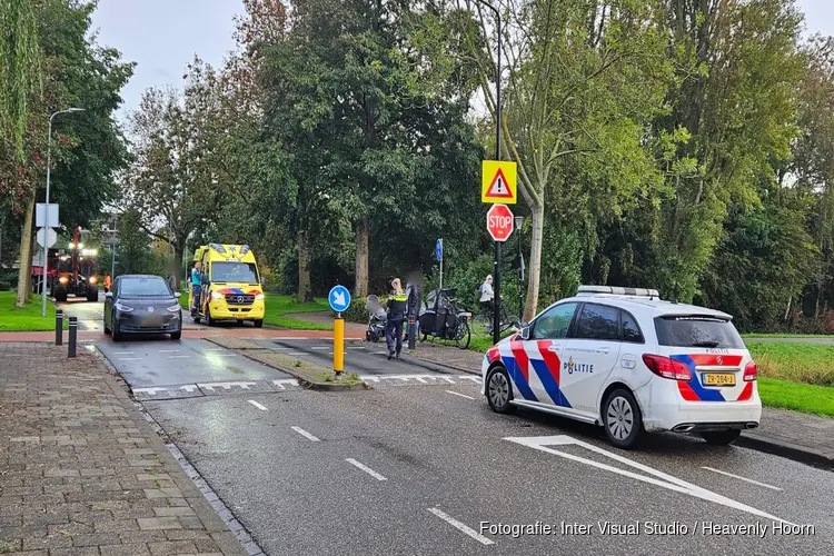 Fietser aangereden op Menislaan
