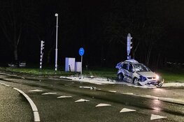 Twee gewonden bij ernstig ongeval op Warmenhuizerweg