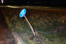 Grote ravage op N241 na eenzijdig ongeluk