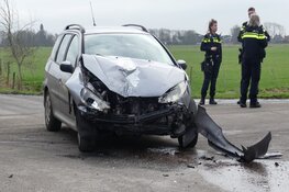 Gewonde en auto te water bij botsing in Sint Maarten
