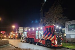 Flinke brand bij bedrijf in Schagen