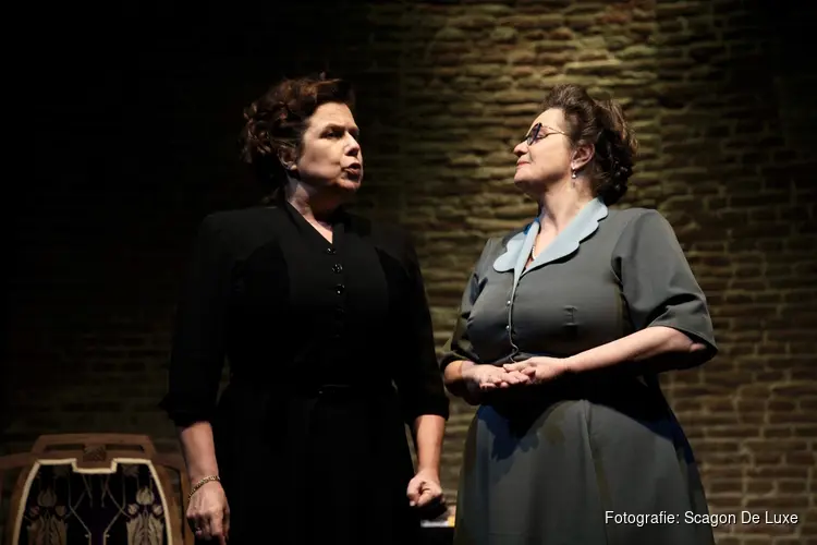 Tante Truus & Mammie Mies Het verhaal dat verteld moet worden in Scagon De Luxe