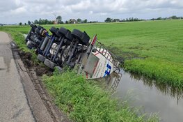 Tankwagen gekanteld in 't Veld
