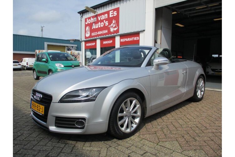 John van Es, in- en verkoop gebruikte auto's