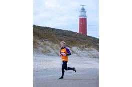 Loop op 22 maart 2025 mee voor 100% genezing: Texel rent voor KiKa