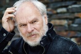 Lezing van Nico Dijkshoorn in het schuurkerkje van Krabbendam op zondag 6 april