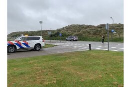 Auto botst op rouwauto in stoet Callantsoog