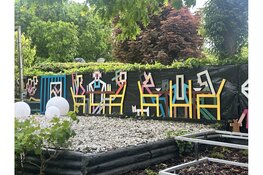 Latje voor latje aan de slag – Ate van der Meer kleurt Sinckelsant in Callantsoog