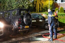 Auto volledig verwoest door brand in Schagen