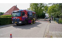 Flinke schade na brand in bijgebouw Warmenhuizen