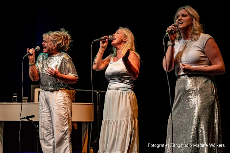 Jaarlijks leerlingenconcert Zangstudio Martine Wolkers tweemaal in Scagon De Luxe