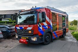 Dakbrand in Tuitjenhorn snel onder controle