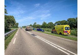 Kettingbotsing op N248 na afslaan auto