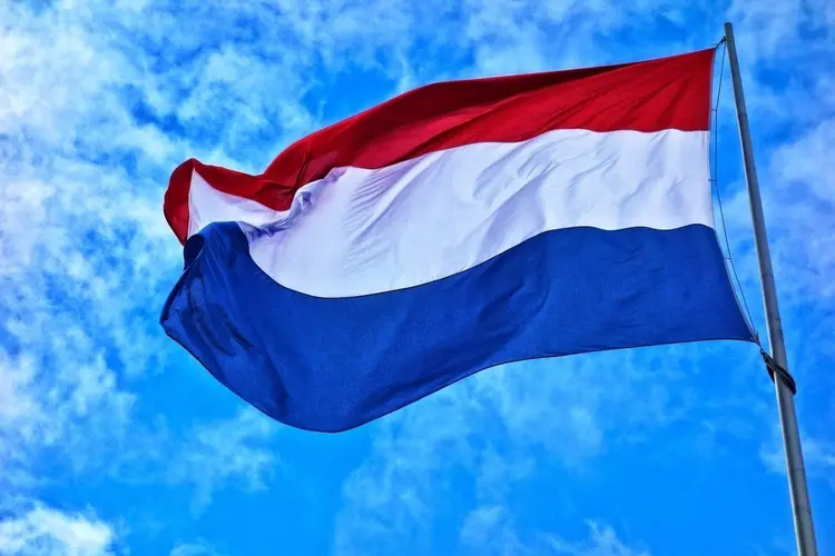 Vlag uit voor het formele einde van de Tweede Wereldoorlog
