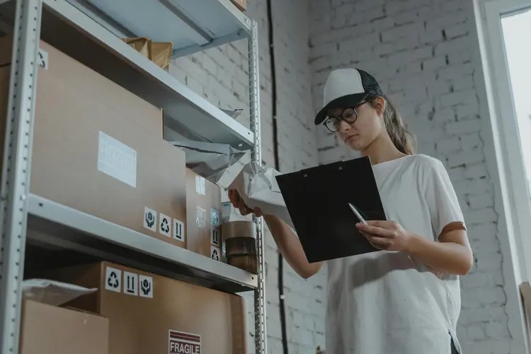 Schager webshops groeien: maar waar laat je de voorraad?