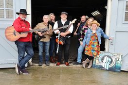 The Visitors ’On The Move’ in Scagon De Luxe