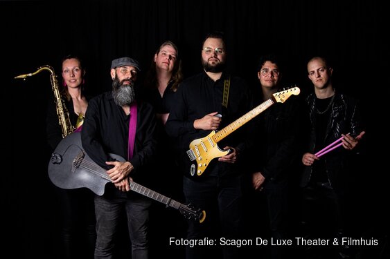 Tributeband Pink Sheep met ’A Pink Floyd Experience’ in Scagon De Luxe