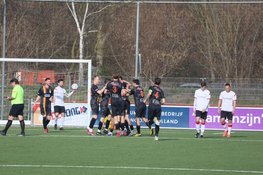 Schagen United weer stap dichterbij promotie na winst in Alkmaar
