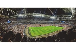 De ontknoping nadert: waarom het voetbalseizoen spannender is dan ooit