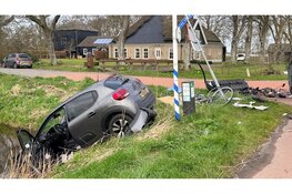Zwaar ongeval met auto’s en fietser in Schagerbrug