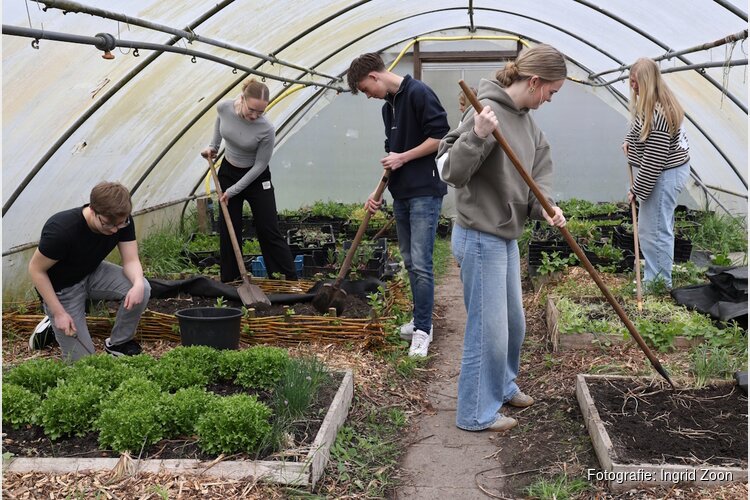Eindexamens zijn gestart: vmbo-leerlingen Schagen doen praktijkexamens