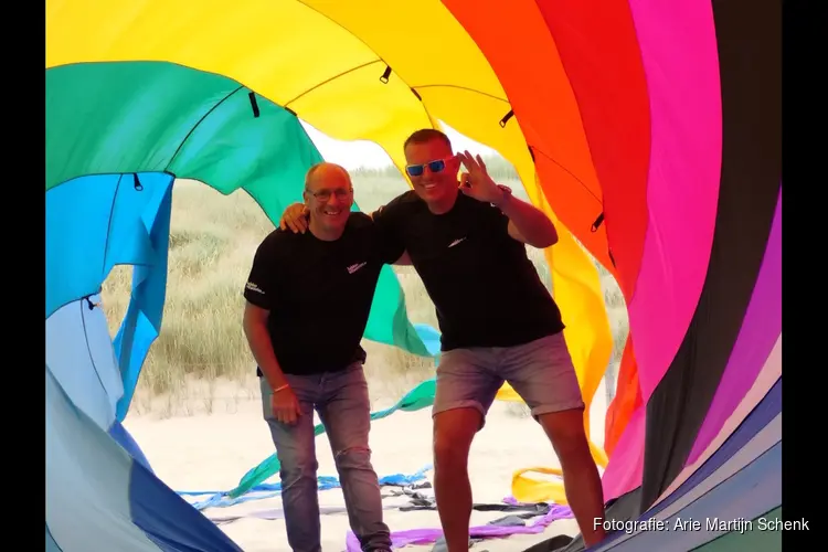 Vliegerfeest in Callantsoog trekt record aantal bezoekers