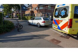 Fietser gewond na aanrijding met auto in Schagen