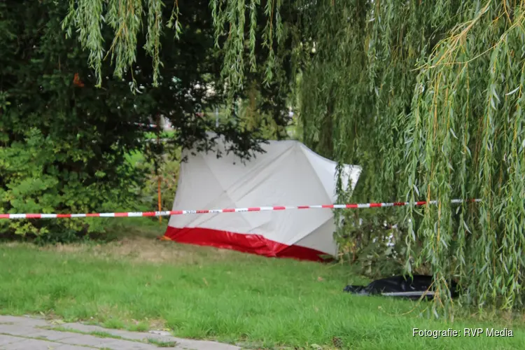 Overleden persoon aangetroffen in sloot in Schagen