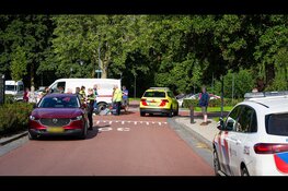 Vrouw op fiets gewond na aanrijding met auto in Nieuwe Niedorp
