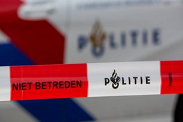 Voetganger overleden na botsing met vrachtwagen