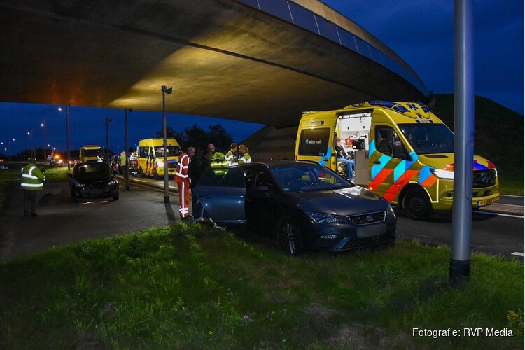 N9 bij Schagerbrug volledig afgesloten na kettingbotsing door laagvliegende reiger