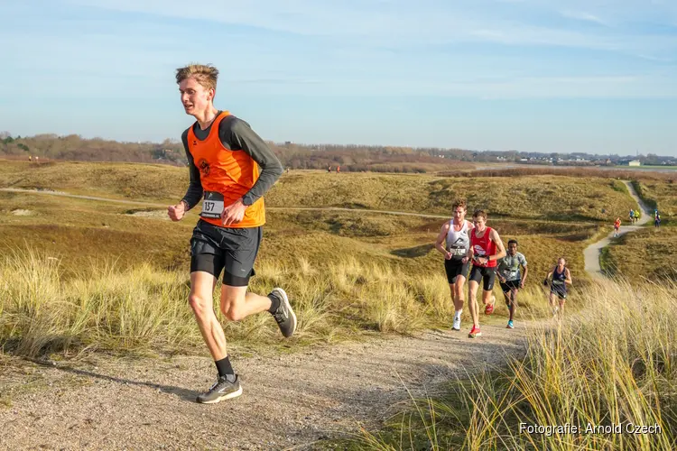Noordkop Duincross: crossen door de Helderse duinen en over het strand