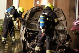 Auto volledig uitgebrand in Schagen
