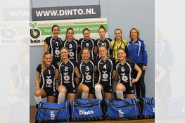 Dinto verslaat Compaen