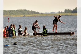 Tijgeren over Wad en Lutjestrand tijdens Wieringer Obstacle Run