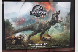 Gigantische dinosaurus opgegraven bij Vue Heerhugowaard: Nieuwe Jurassic World is uit!