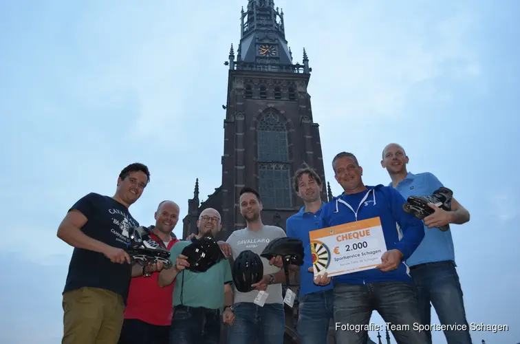 Rotaryclub De Ronde tafel Schagen doneert € 2.000,- aan Team Sportservice Schagen