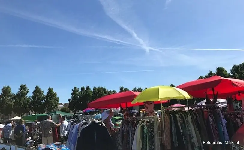 Zondag kofferbakmarkt in centrum Schagen